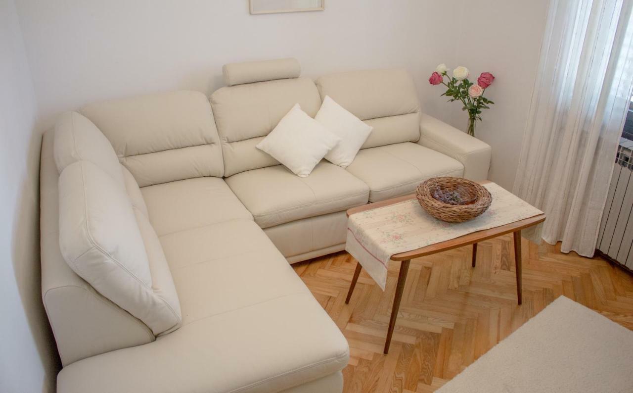 Apartman Mariolina Крк Екстер'єр фото