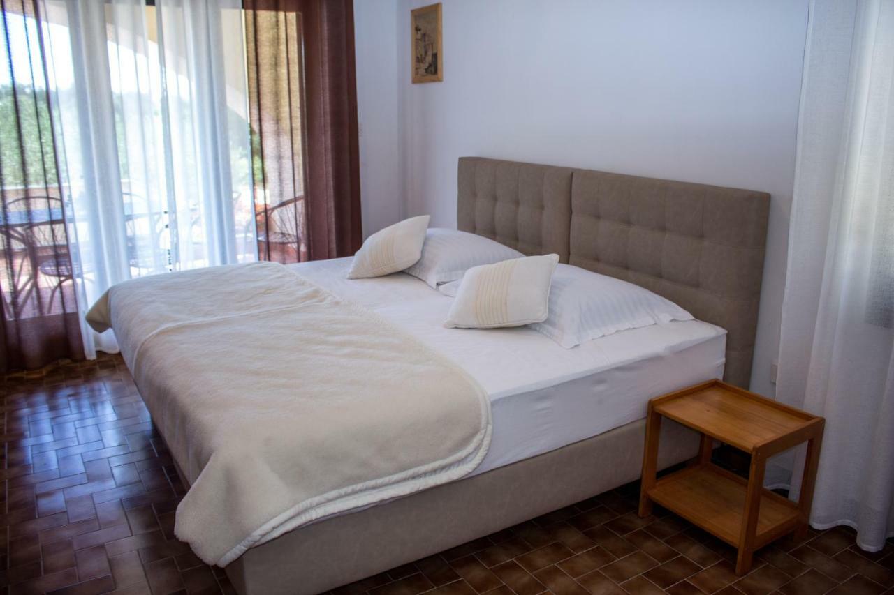 Apartman Mariolina Крк Екстер'єр фото