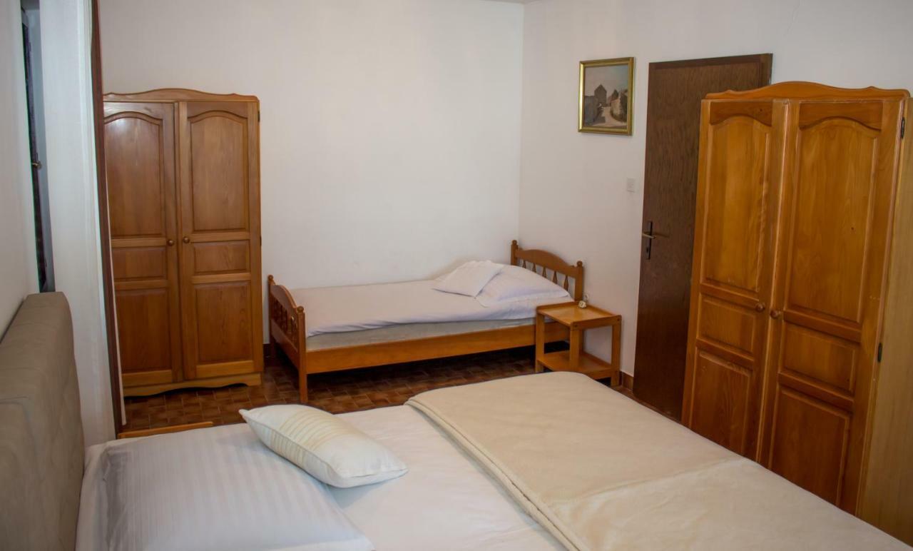 Apartman Mariolina Крк Екстер'єр фото